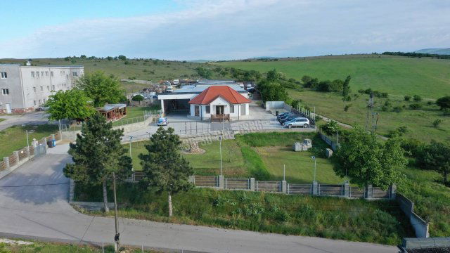Eladó ipari ingatlan, Hajmáskéren 295 M Ft / költözzbe.hu