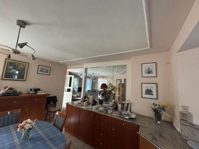 Eladó családi ház, Szekszárdon, Benedek Apát utcában 109.9 M Ft