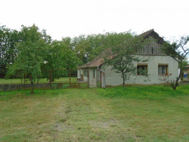 Eladó családi ház, Tiszakécskén 8.5 M Ft, 2+1 szobás