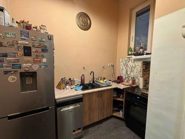 Eladó téglalakás, Budapesten, VI. kerületben, Eötvös utcában