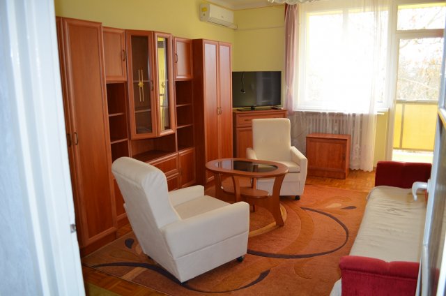 Kiadó panellakás, albérlet, Kecskeméten, Mátis Kálmán utcában