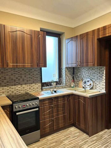 Eladó családi ház, Kartalon 79.9 M Ft, 3 szobás