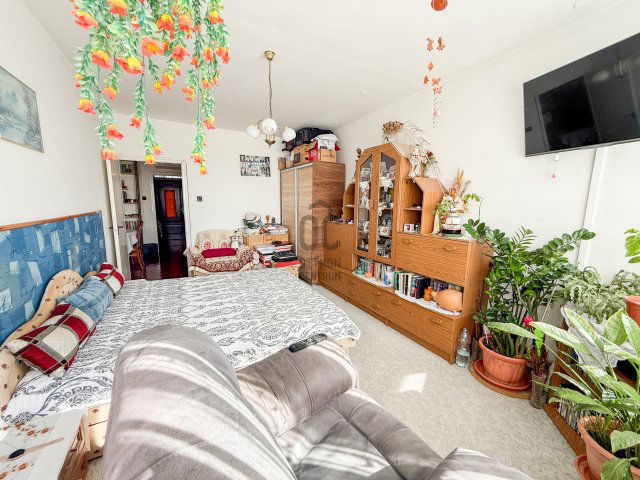 Eladó téglalakás, Debrecenben 49 M Ft, 2 szobás