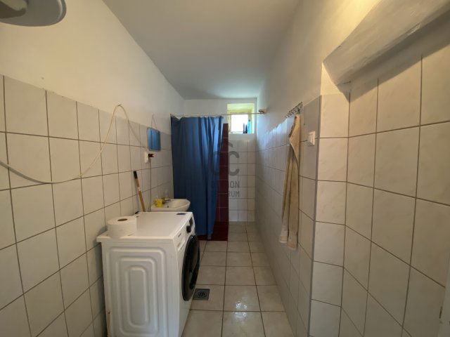 Eladó családi ház, Tápiószőlősön 17 M Ft, 2 szobás