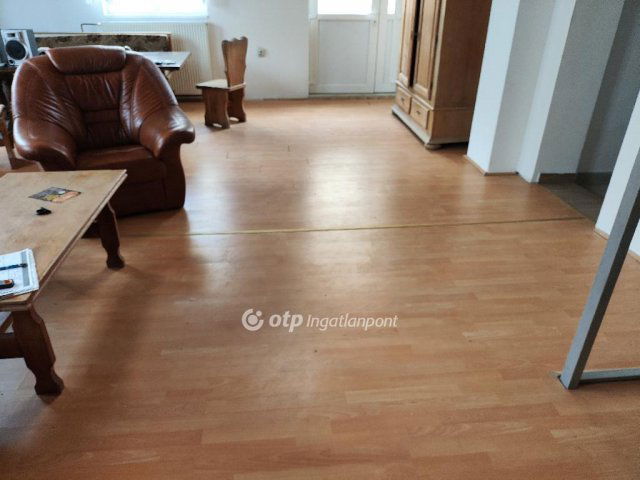 Eladó családi ház, Érden 115 M Ft, 6 szobás