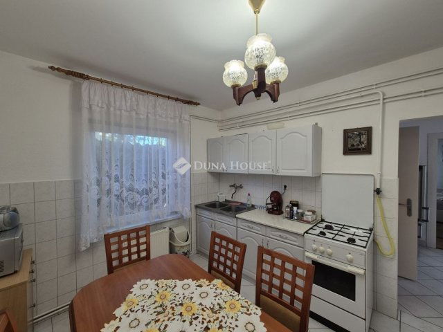 Eladó családi ház, Siófokon 129 M Ft, 4 szobás