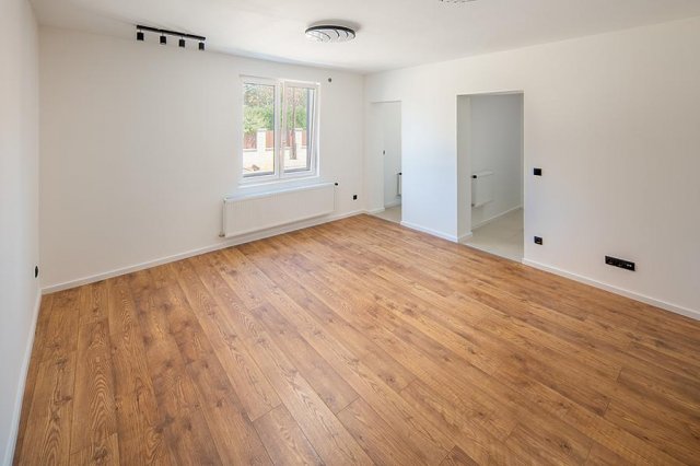 Eladó téglalakás, Budapesten, III. kerületben 74.9 M Ft