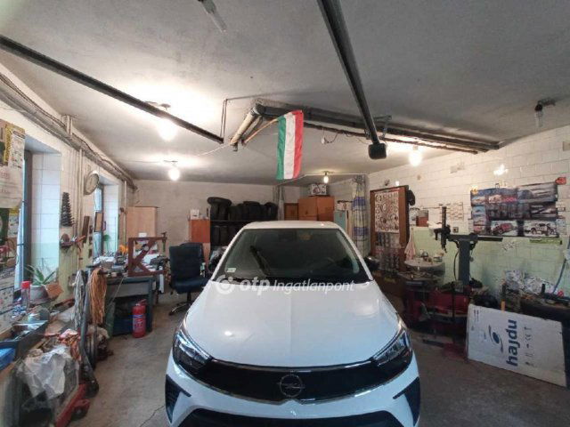 Eladó családi ház, Érden 98 M Ft, 5 szobás