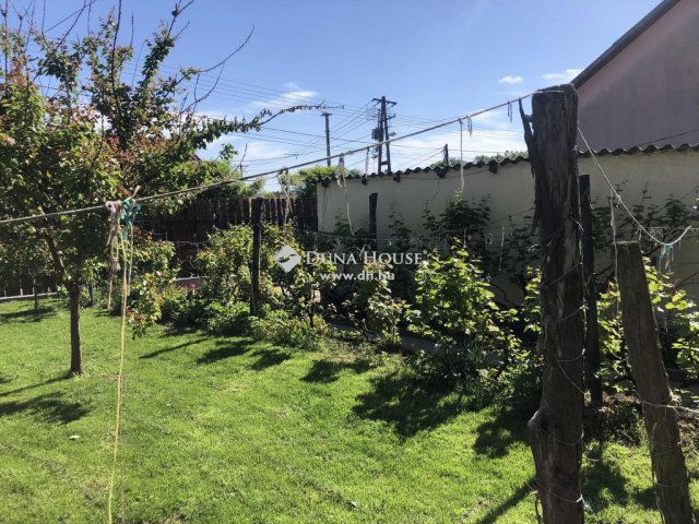 Eladó családi ház, Kistarcsán 84.9 M Ft, 5 szobás
