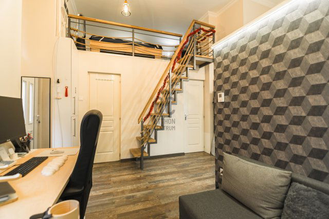 Eladó téglalakás, Budapesten, VII. kerületben, Thököly úton