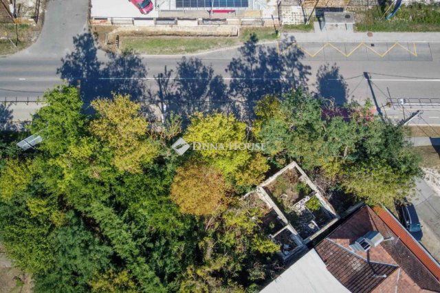 Eladó telek, Budapesten, IV. kerületben, Váci úton 39.99 M Ft