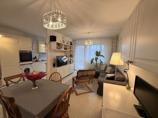 Eladó panellakás, Budapesten, III. kerületben 99.45 M Ft