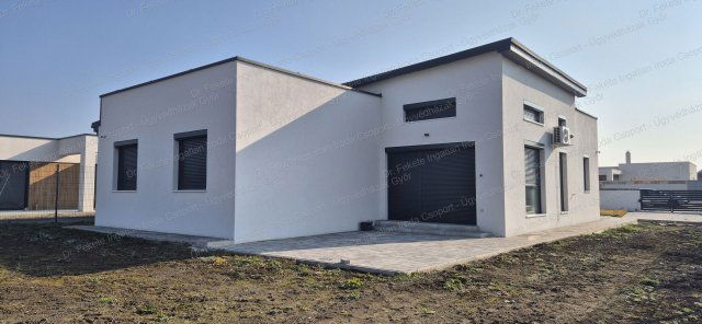 Eladó családi ház, Vámosszabadin 210 M Ft, 4 szobás