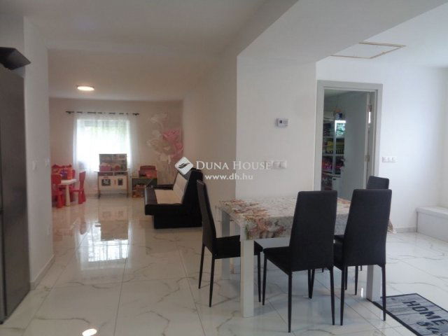 Eladó családi ház, Bodajkon 67 M Ft, 2 szobás