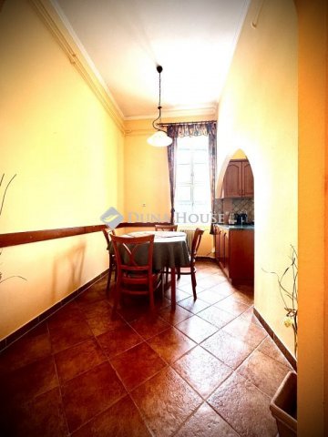 Kiadó téglalakás, albérlet, Győrött 230 E Ft / hó, 3 szobás