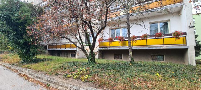 Eladó téglalakás, Tatabányán 63.4 M Ft, 2+1 szobás