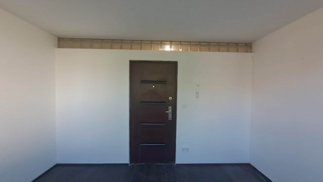 Kiadó iroda, Esztergomban 80 E Ft / hó / költözzbe.hu