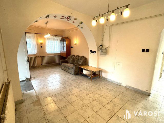 Eladó családi ház, Csanádapácán 10.9 M Ft, 3 szobás