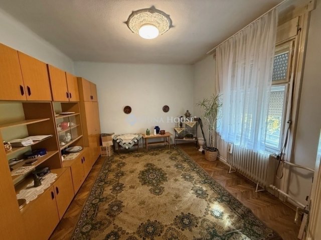 Eladó családi ház, Budapesten, XVIII. kerületben 79.9 M Ft