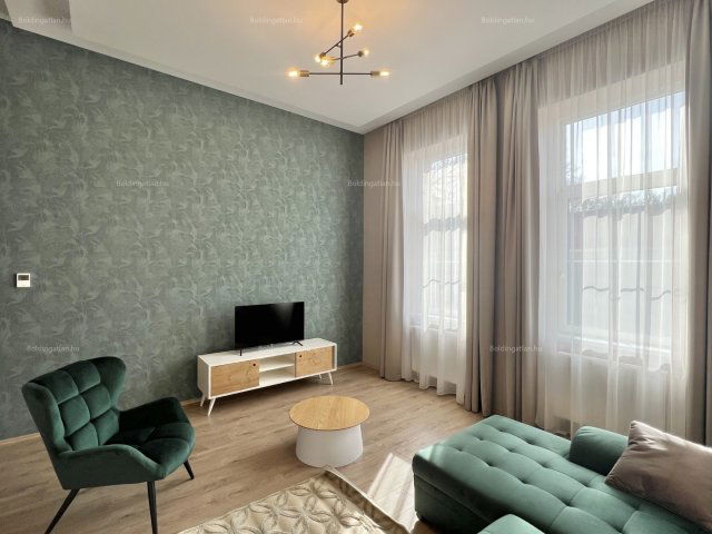 Kiadó téglalakás, albérlet, Kaposváron 250 E Ft / hó, 2 szobás