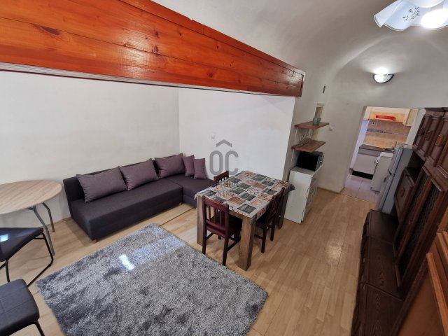 Eladó családi ház, Debrecenben 30 M Ft, 1 szobás