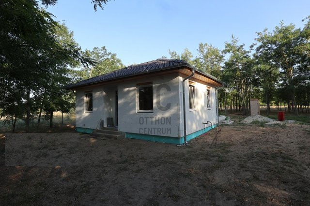 Eladó családi ház, Kecskeméten 72.9 M Ft, 3 szobás