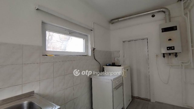 Eladó téglalakás, Budapesten, XX. kerületben 56.9 M Ft