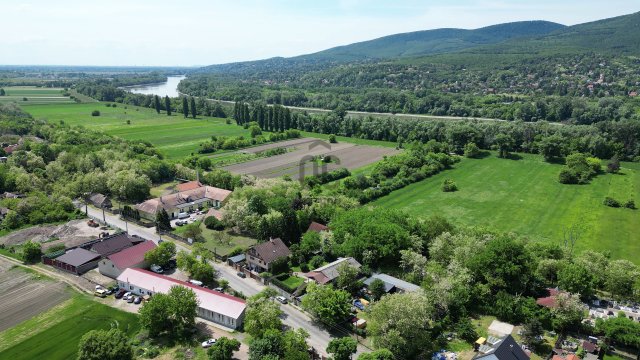Eladó családi ház, Tahitótfalun 89 M Ft, 4 szobás