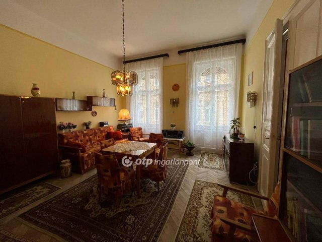 Eladó téglalakás, Budapesten, VIII. kerületben 75 M Ft