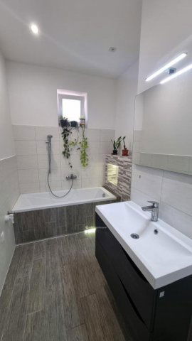 Eladó családi ház, Táborfalván 69.8 M Ft, 4 szobás