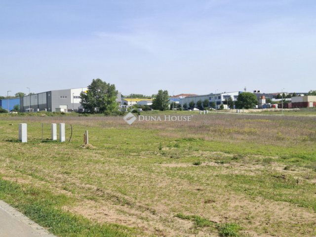 Eladó telek, Gödöllőn 36.047 M Ft / költözzbe.hu