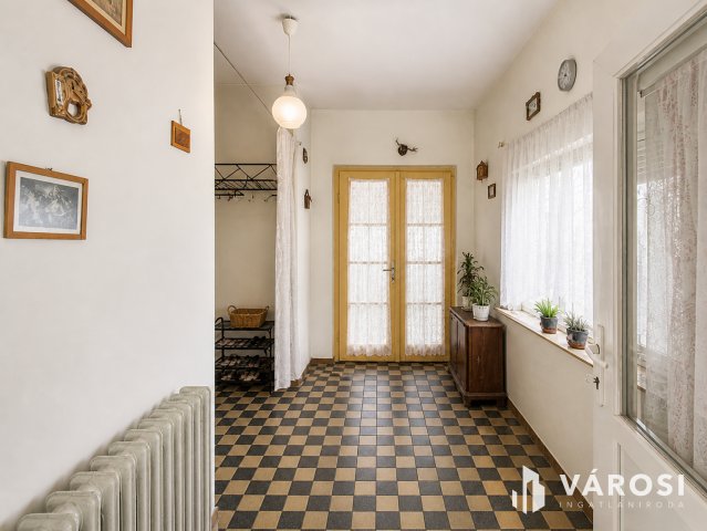 Eladó családi ház, Békéscsabán 20.9 M Ft, 3 szobás