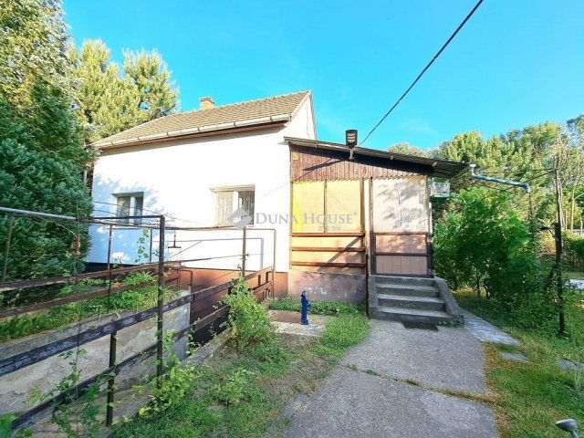 Eladó családi ház, Monorierdőn 37.8 M Ft, 3 szobás