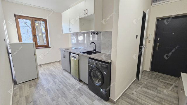 Eladó téglalakás, Miskolcon 26.9 M Ft, 1 szobás