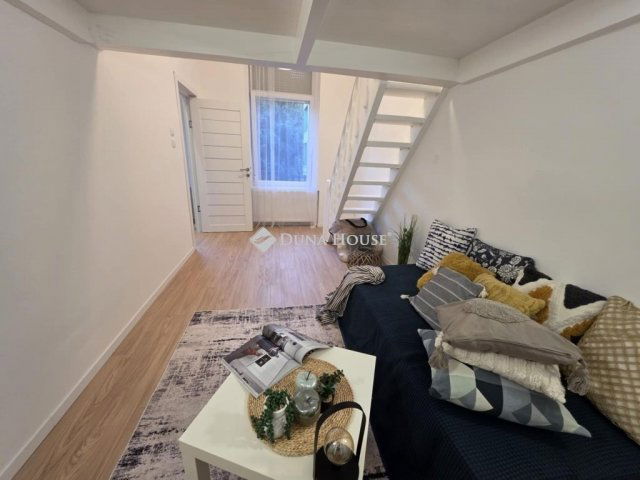 Eladó téglalakás, Budapesten, XII. kerületben 109.9 M Ft