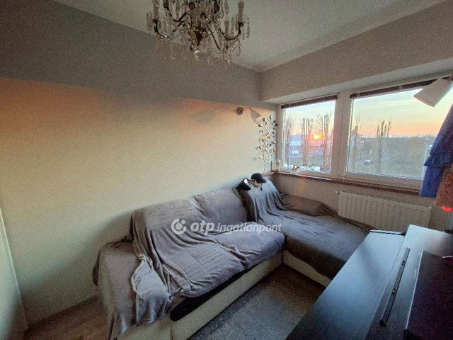 Eladó iroda, Budapesten, XVI. kerületben 55 M Ft