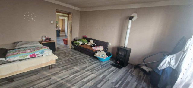 Eladó családi ház, Főnyeden 21.49 M Ft, 3 szobás