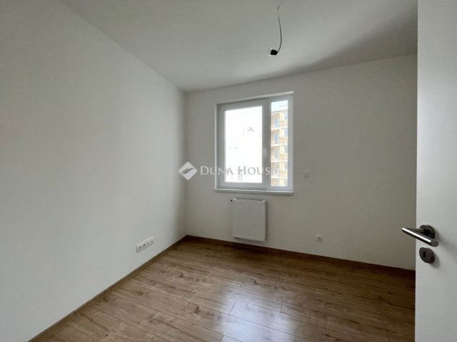 Eladó téglalakás, Budapesten, VIII. kerületben 93.39 M Ft