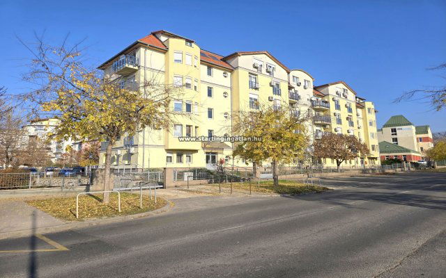 Eladó téglalakás, Budapesten, X. kerületben, Újhegyi úton