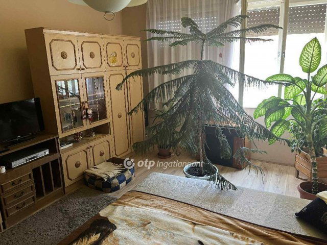 Eladó családi ház, Abonyban 34.9 M Ft, 3 szobás