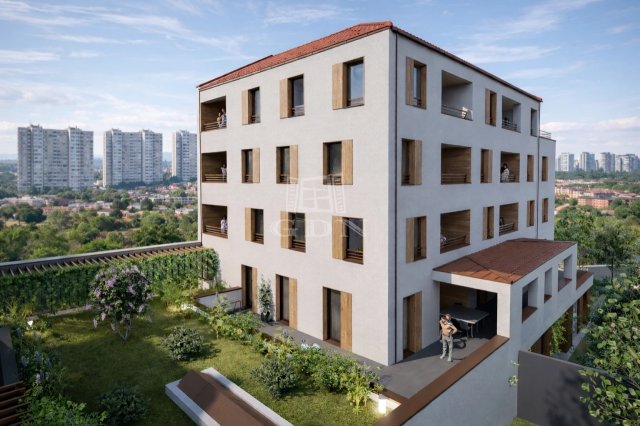 Eladó téglalakás, Székesfehérvárott 102 M Ft, 3 szobás