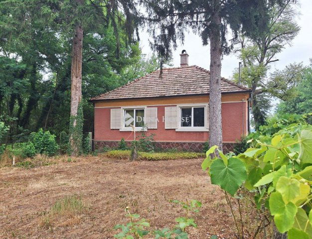 Eladó családi ház, Lovászpatonán 49 M Ft, 4 szobás