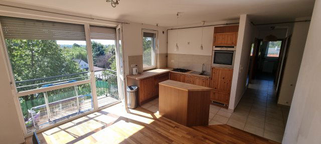 Kiadó téglalakás, albérlet, Érden 330 E Ft / hó, 4 szobás