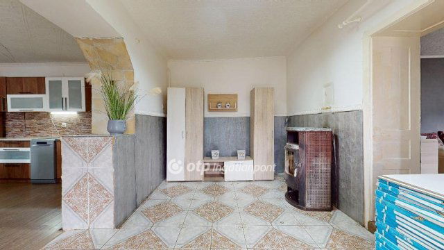 Eladó családi ház, Homrogdon 15 M Ft, 2 szobás