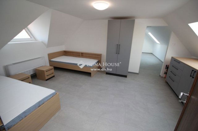 Kiadó téglalakás, albérlet, Kecskeméten 220 E Ft / hó