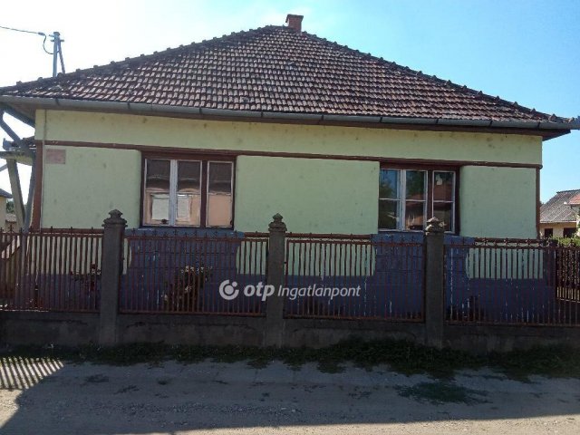 Eladó családi ház, Nagyecseden 13.95 M Ft, 2+1 szobás