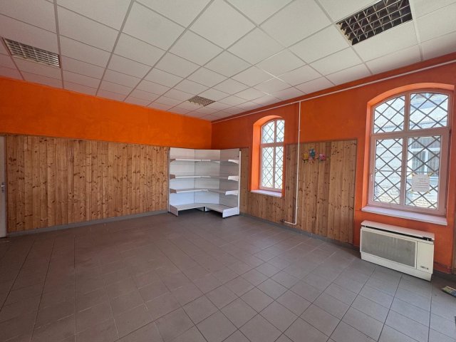 Eladó ipari ingatlan, Zalaszentgróton 13.9 M Ft