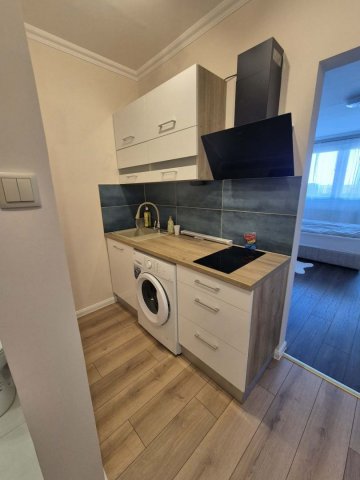 Kiadó panellakás, albérlet, Debrecenben 180 E Ft / hó, 1 szobás