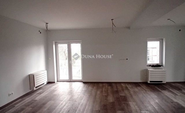 Eladó nyaraló, Siófokon 178.822 M Ft, 4 szobás