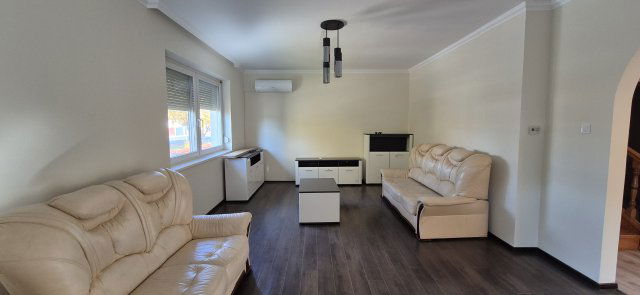 Kiadó családi ház, albérlet, Debrecenben, Lahner utcában